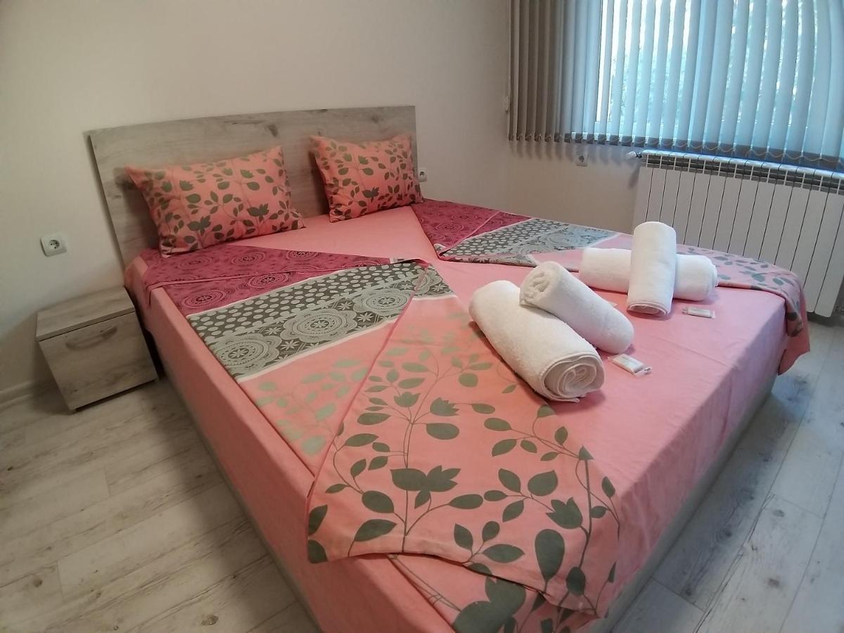 Трапезица СКАЙ Apartment Велико Търново Екстериор снимка